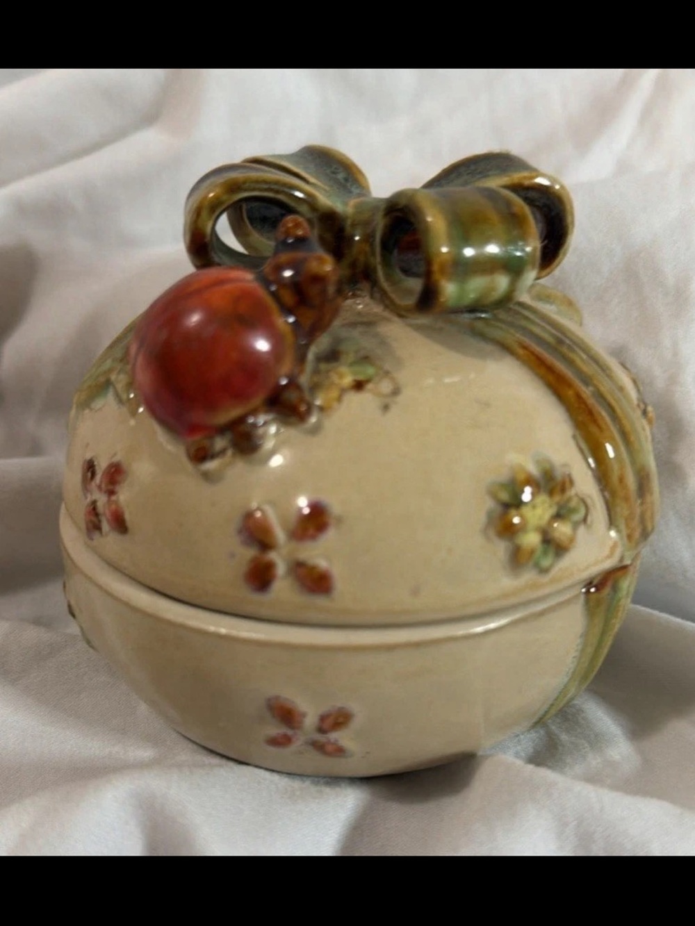 Cream Ceramic Decorative Trinket Box with Red Ladybug Accent